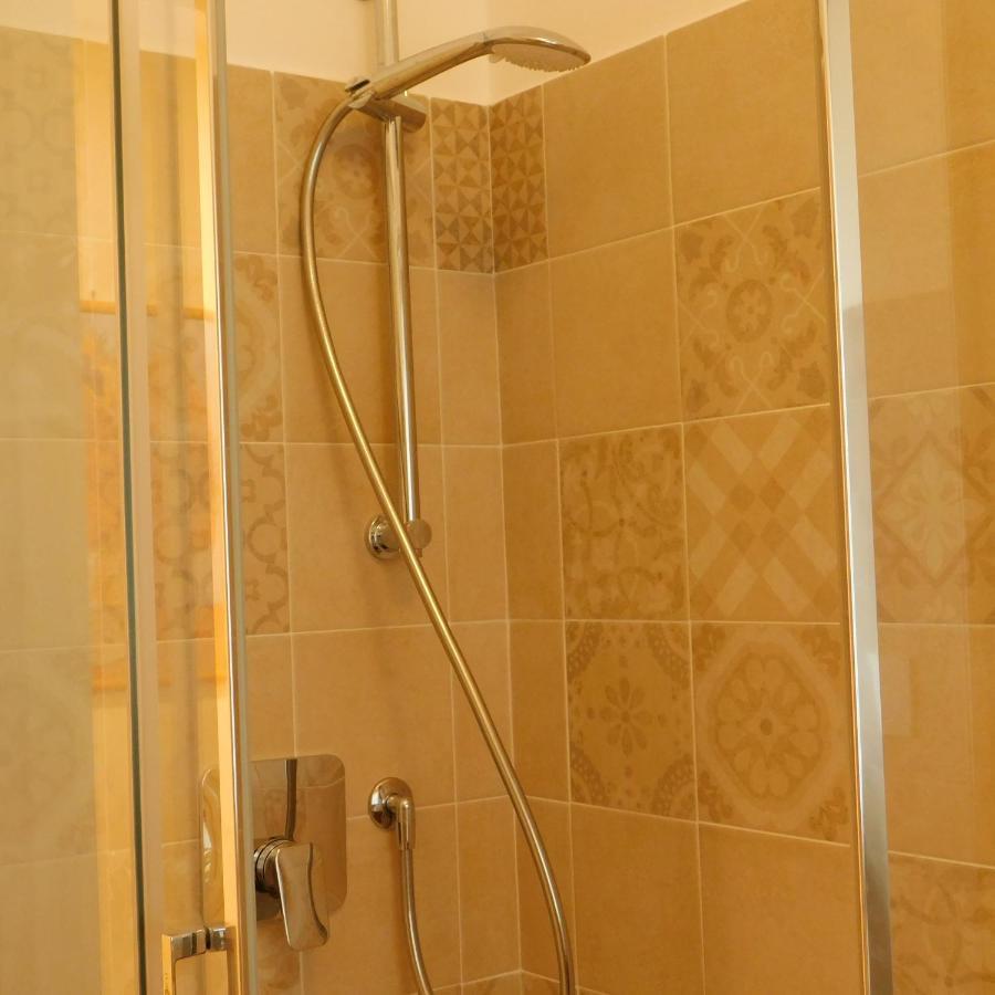 Michy's House Apartment Sestri Levante